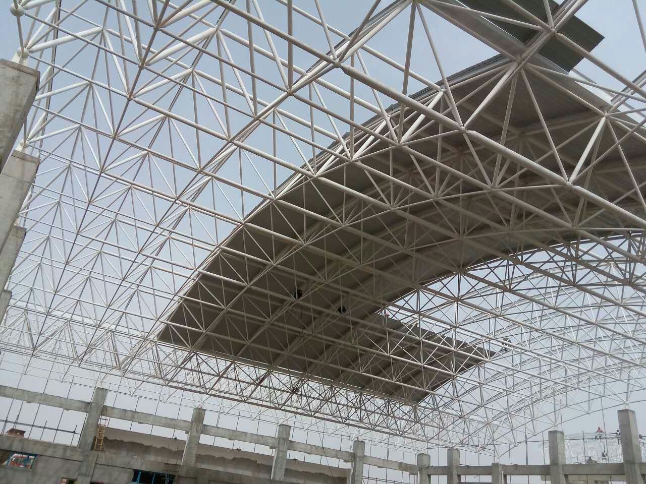 郏县青岛一汽网架